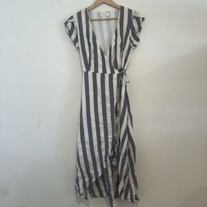 Mod Ref Wrap Women’s Midi Dress Size Small Flutter Sleeve CottageCore Simple